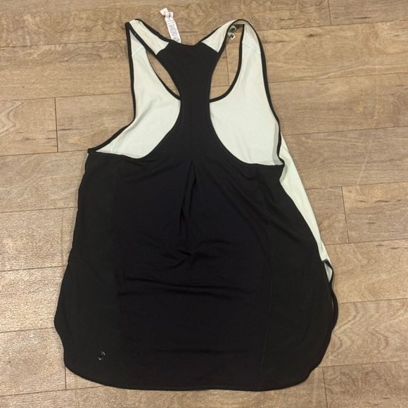 Lululemon Pump It Up Tank Mint Moment Size 4 - Picture 4 of 5